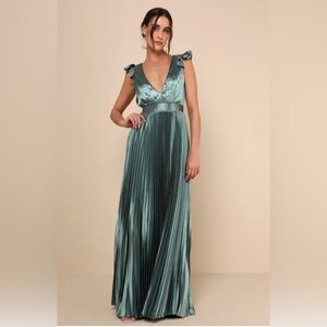 Lulu's Teal Pleated Maxi Dress